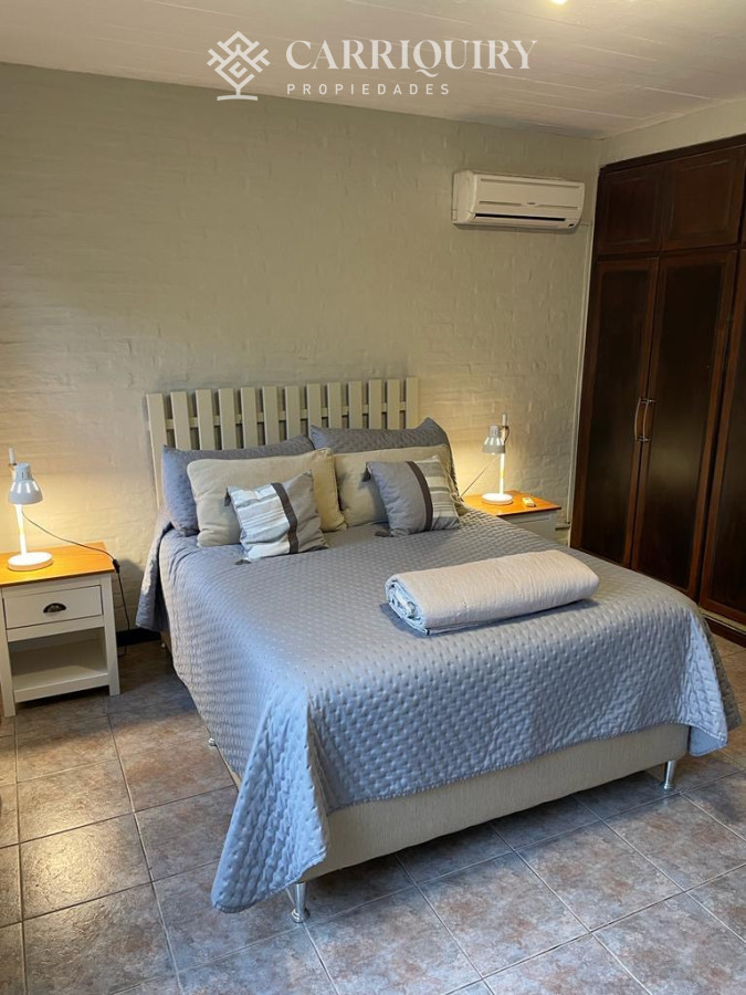 Casa ID.4657/Casa-en-venta-Lugano-5-dormitorios - Casa en venta Lugano 5 dormitorios