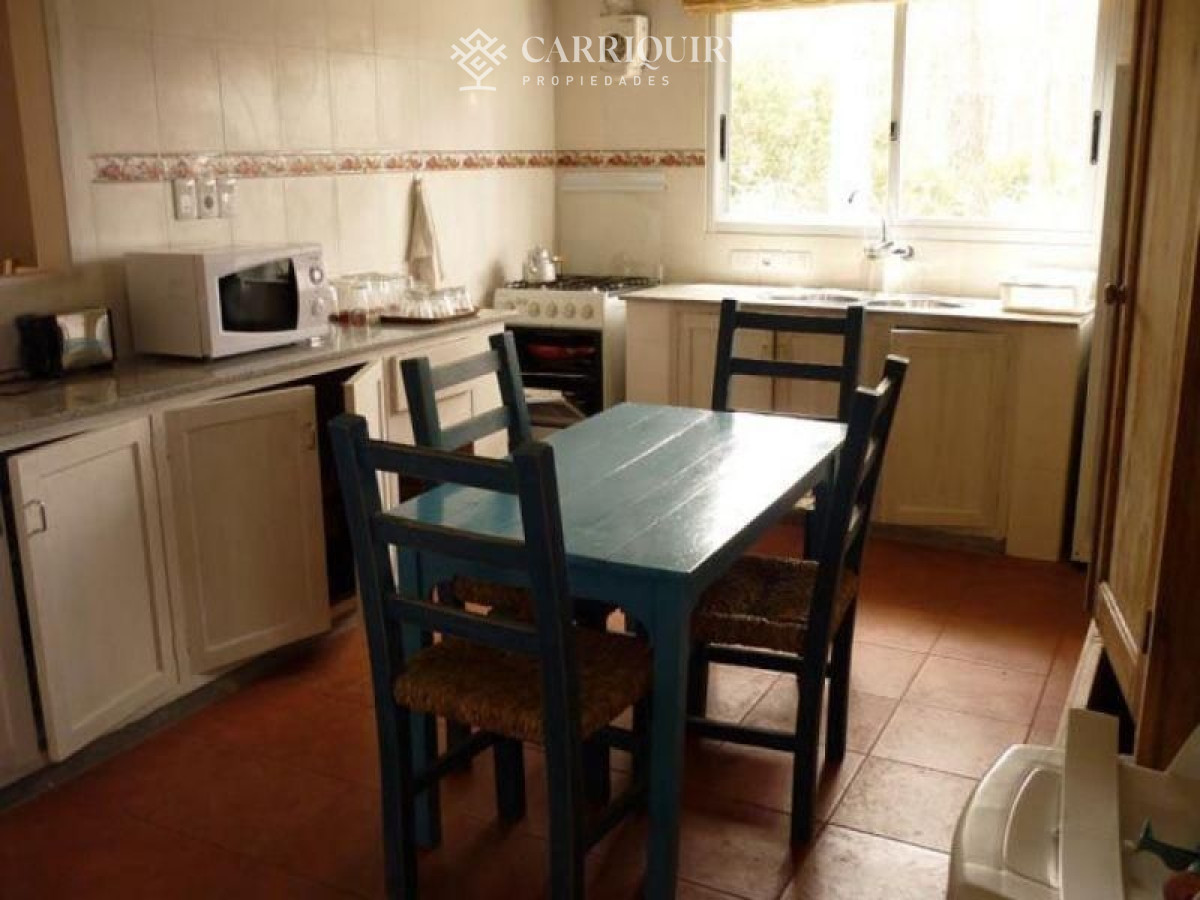 Casa ID.1239/Casa-en-venta-Montoya-6-dormitorios - Casa en alquiler temporario Montoya 5 dormitorios