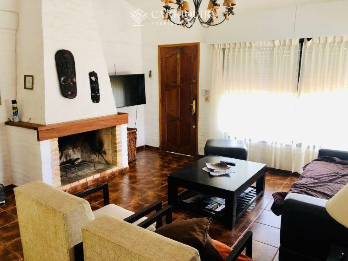 Casa ID.1657/Alquiler-temporario-Casa-8-DORMITORIOS-en-Pinares,-Punta-del-Este. - Casa en alquiler temporario Pinares 3 dormitorios