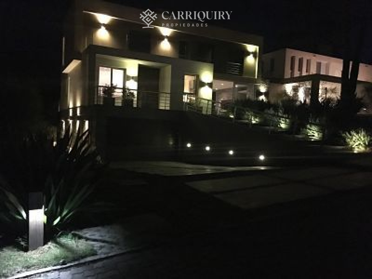 Casa ID.3402/Casa-en-alquiler-temporario-Rincón-Del-Indio-3-dormitorios - Casa en alquiler temporario Rincón Del Indio 5 dormitorios