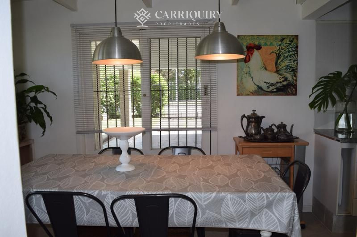 Casa ID.4055/Casas-en-Alquiler--Carriquiry--Propiedades - Casa en venta Cantegril 4 dormitorios