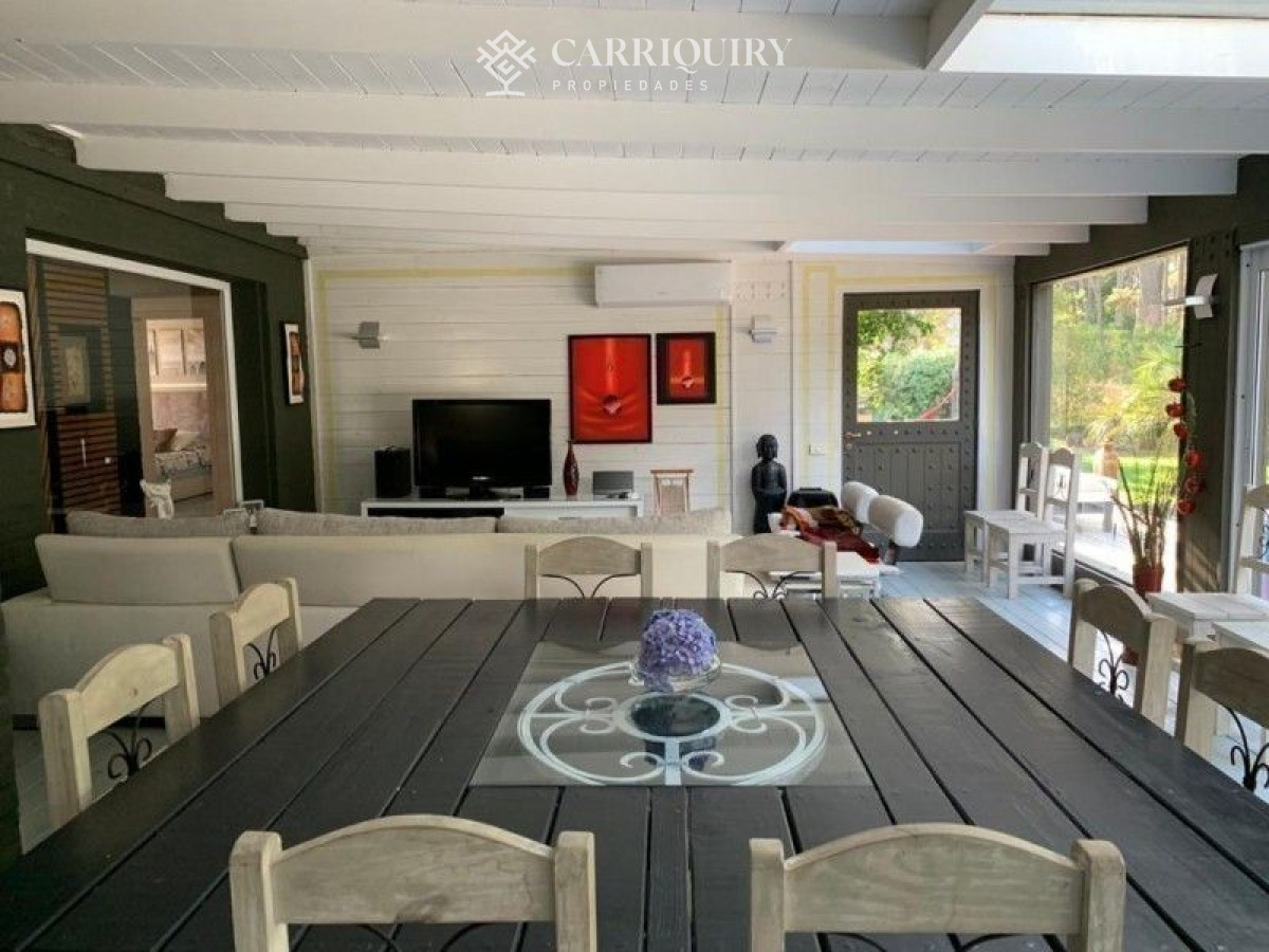 Casa ID.4174/Casa-en-venta-La-Barra-5-dormitorios - Casa en alquiler temporario La Barra 4 dormitorios