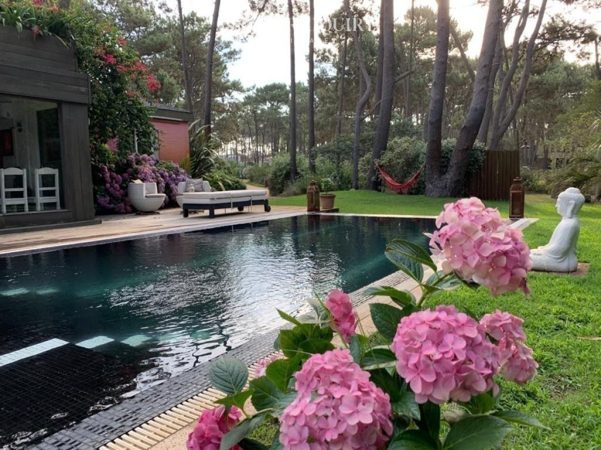 Casa ID.4174/Casa-en-venta-La-Barra-5-dormitorios - Casa en alquiler temporario La Barra 4 dormitorios