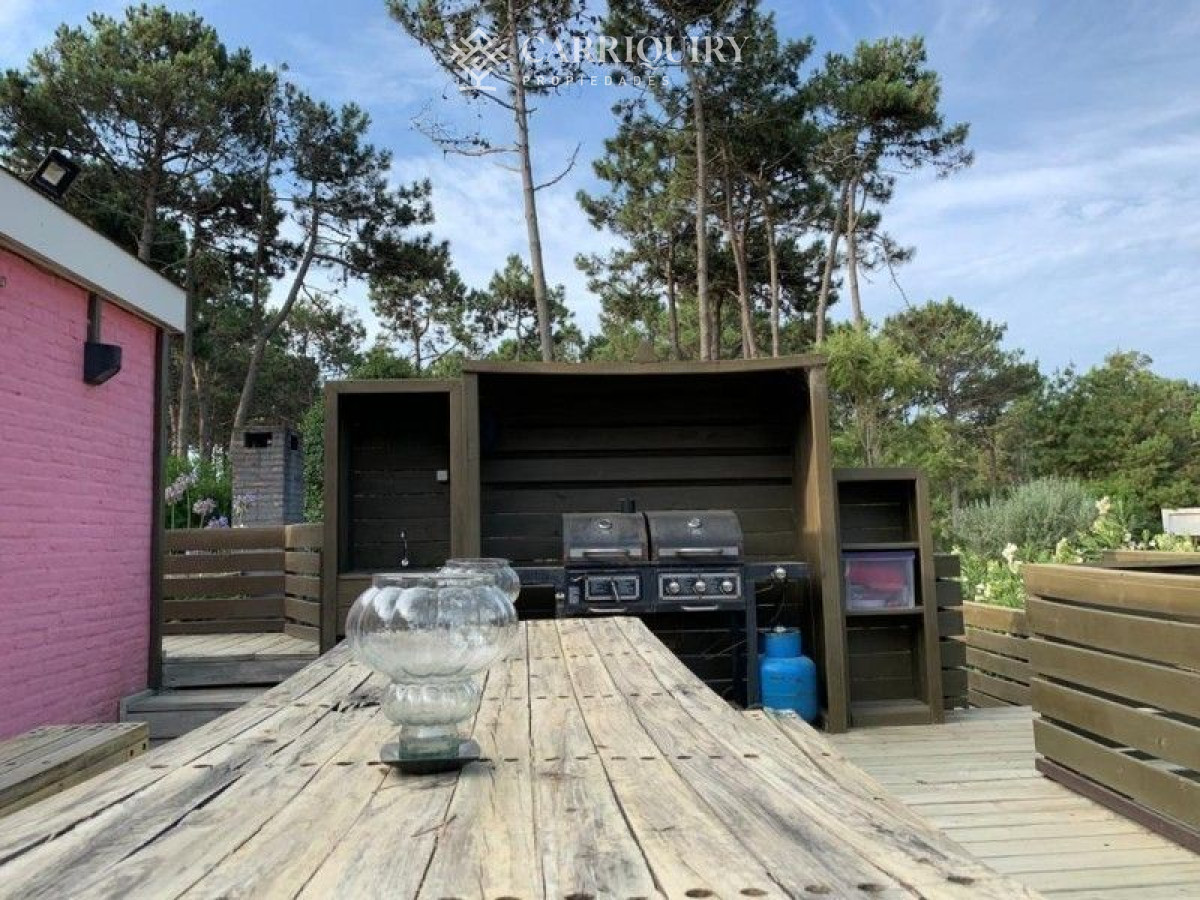 Casa ID.4174/Casa-en-venta-La-Barra-5-dormitorios - Casa en alquiler temporario La Barra 4 dormitorios