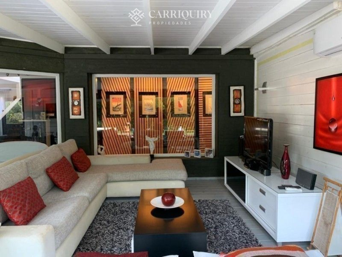 Casa ID.4174/Casa-en-venta-La-Barra-5-dormitorios - Casa en alquiler temporario La Barra 4 dormitorios