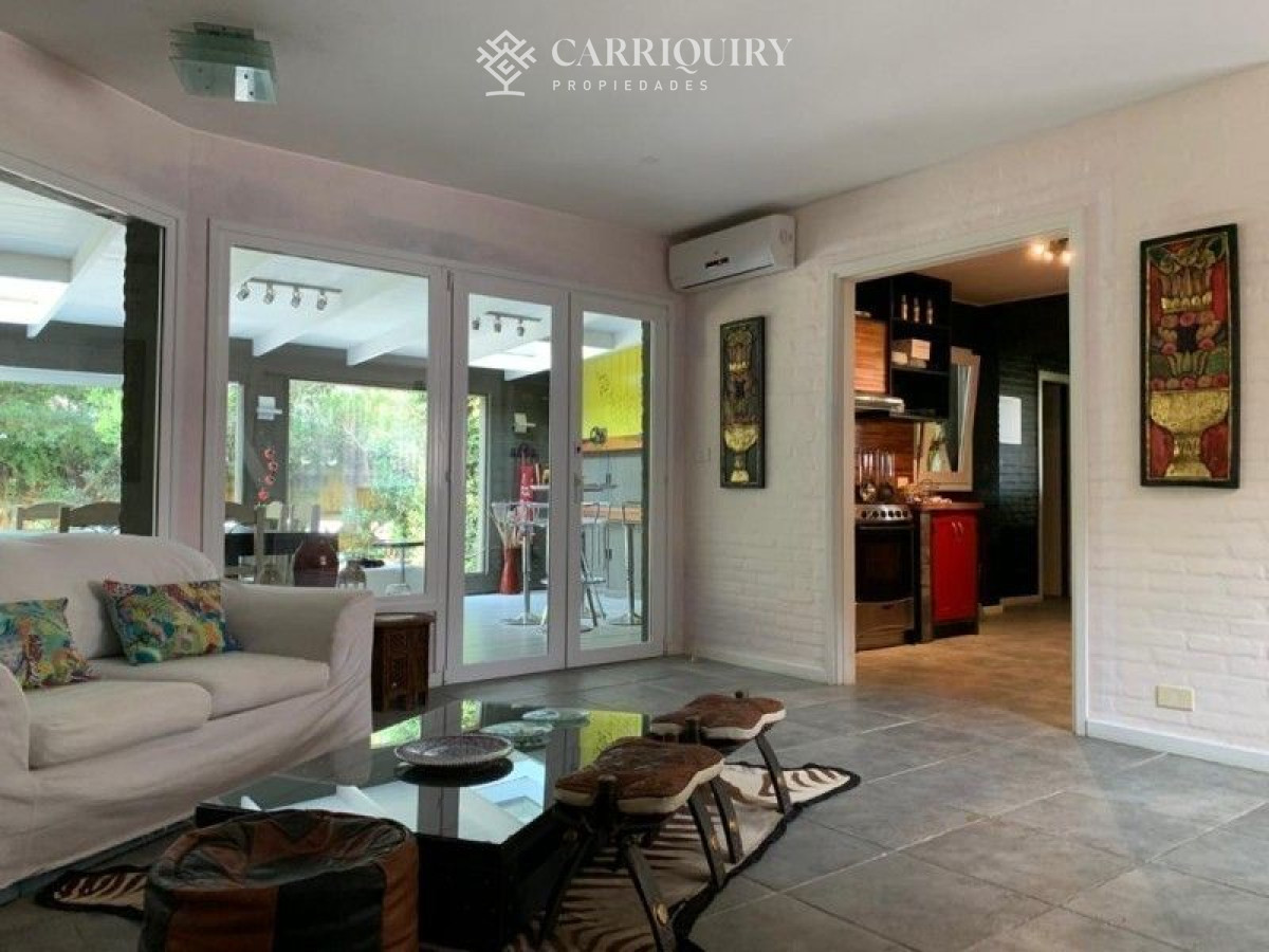 Casa ID.4174/Casa-en-venta-La-Barra-5-dormitorios - Casa en alquiler temporario La Barra 4 dormitorios