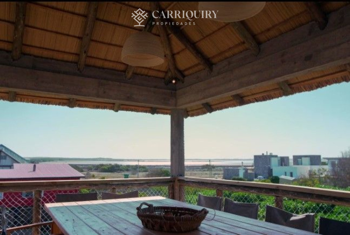 Casa ID.4202/Alquiler-temporario-de-Casa-3-DORMITORIOS-en-La-Barra,-Punta-del-Este. - Casa en alquiler temporario La Juanita 3 dormitorios