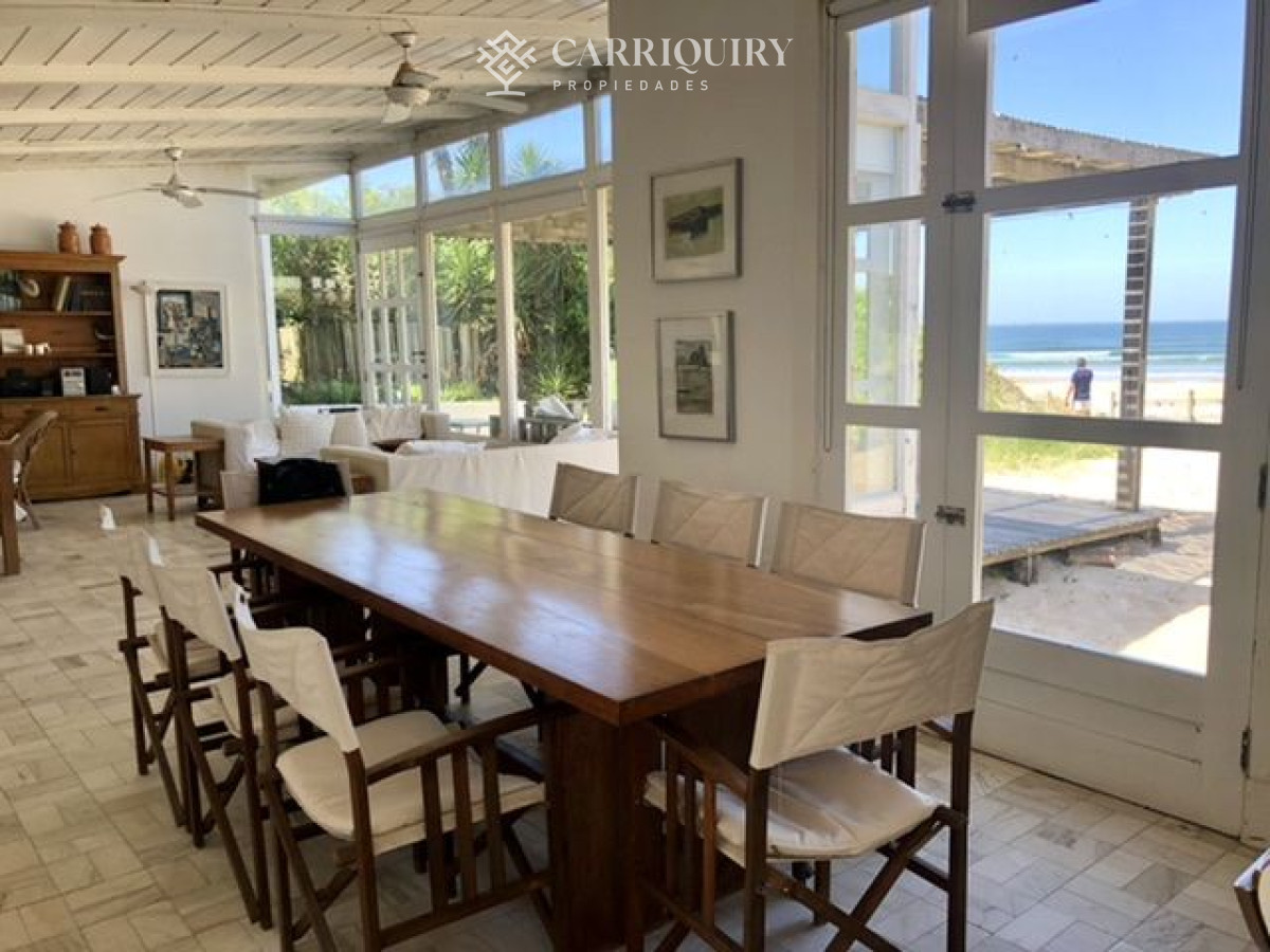 Casa ID.4265/Casa-en-alquiler-temporario-La-Barra-4-dormitorios - Casa en venta La Barra 6 dormitorios