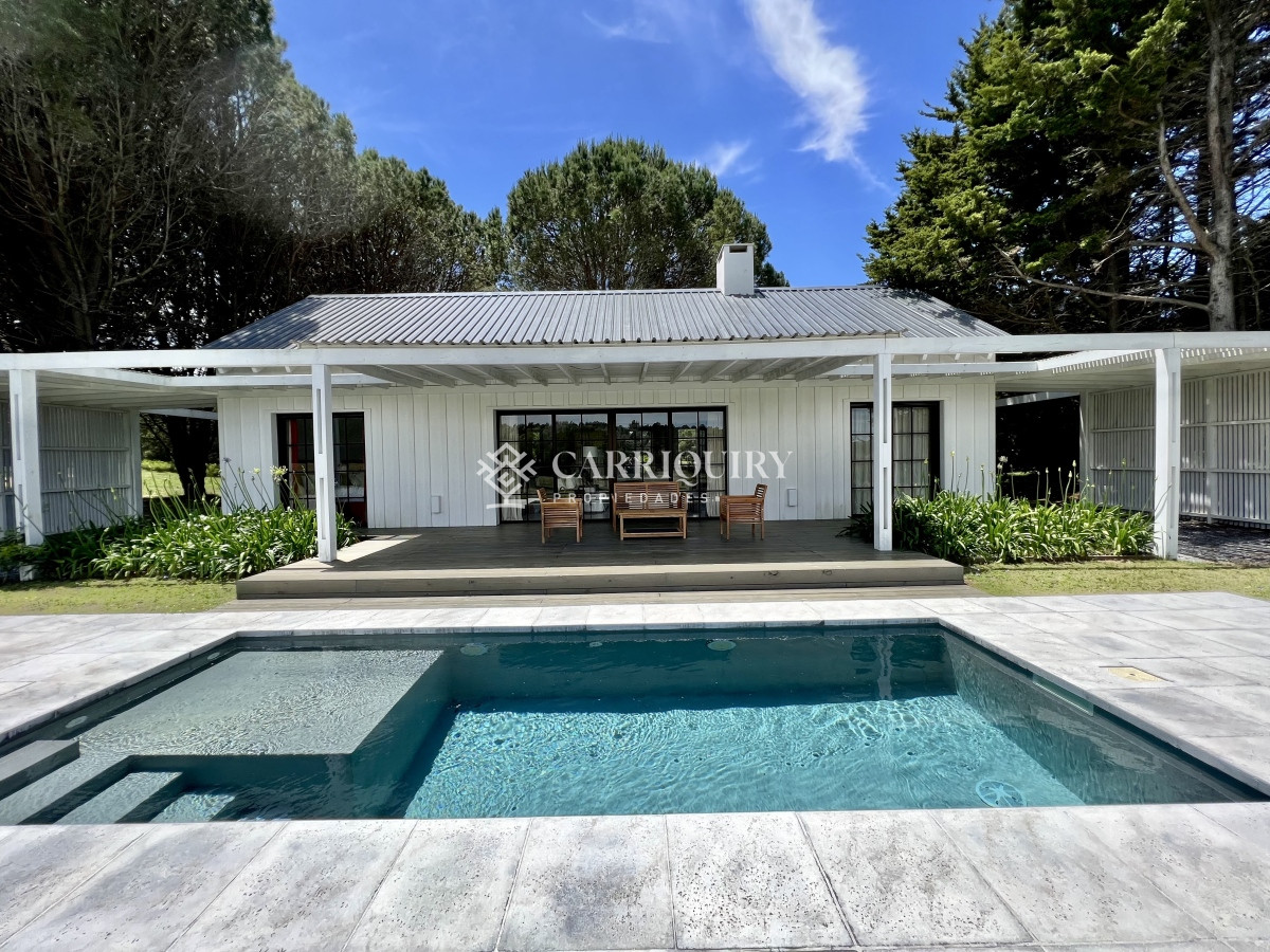 Casa ID.7314 - EXCLUSIVA CHACRA EN VENTA 12 DORMITORIOS A ESTRENA EN 3 CASAS A MINUTOS DE JOSE IGNACIO