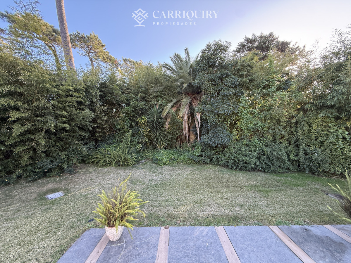 Casa ID.10257 - Casa reciclada a 250 metros de Playa Mansa — Parada 10, Punta del Este