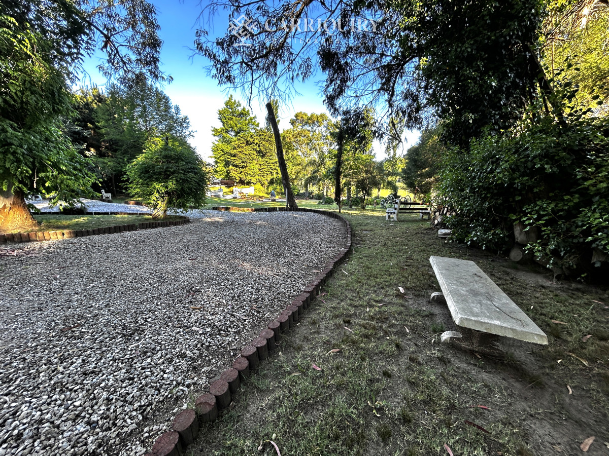 Casa ID.9270/Venta-Casa-4-dormitorios-en-Santa-Monica,-Maldonado - Oportunidad unica frente al golf en punta del este , casa con 4 dormotiros en venta