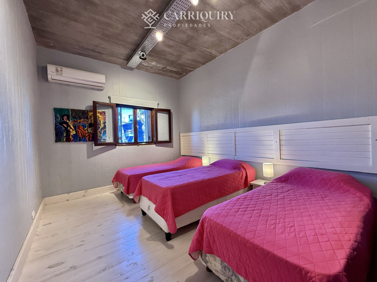 Casa ID.8024/Casa-a-la-venta-en-Santa-Monica,-3-dormitorios-en-suite - Alquiler temporada, 4 dormitorios, El Chorro - Manantiales 