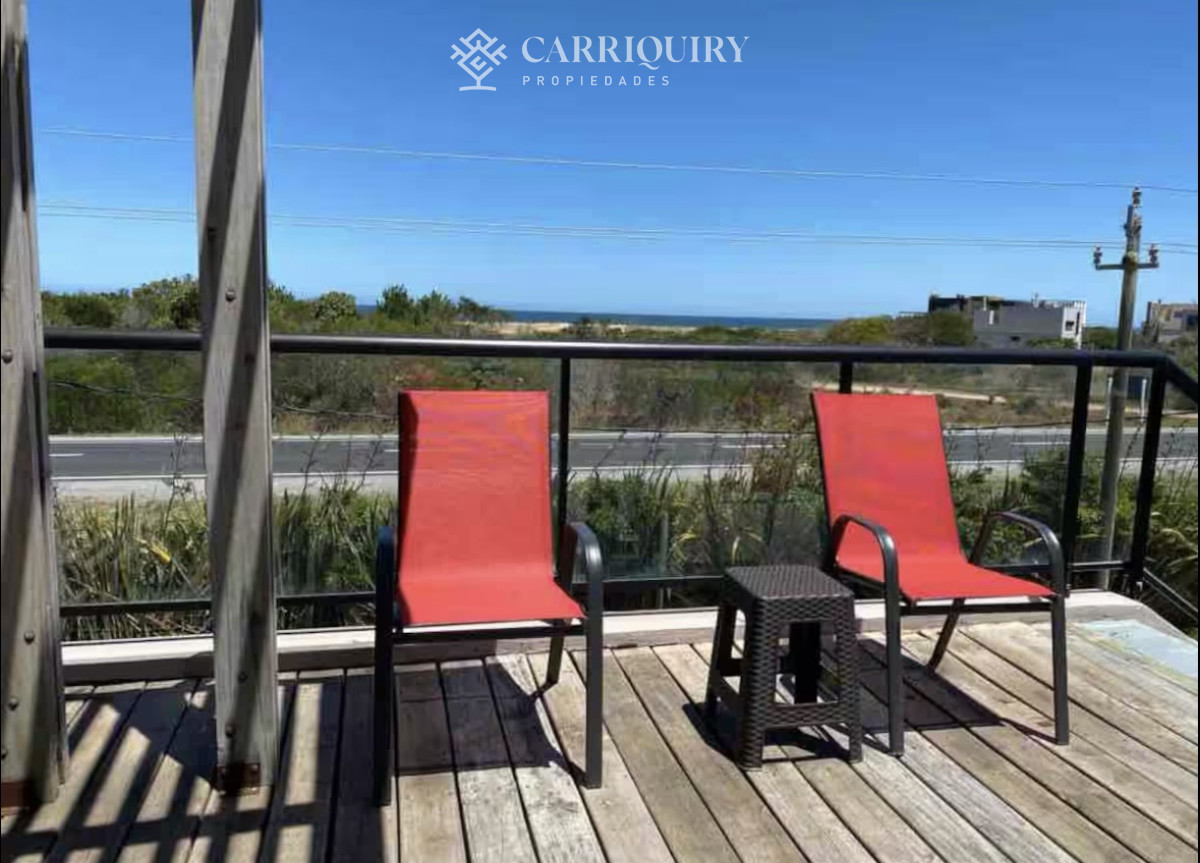 Casa ID.9014 - Casa a la venta en Santa Monica, 3 dormitorios en suite