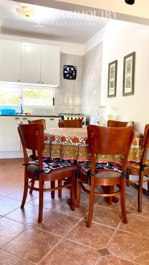 Casa ID.8342/-En-la-Mansa-a-solo-3-cuadras-del-mar-. - Casa en alquiler 2 dormitorios la barra