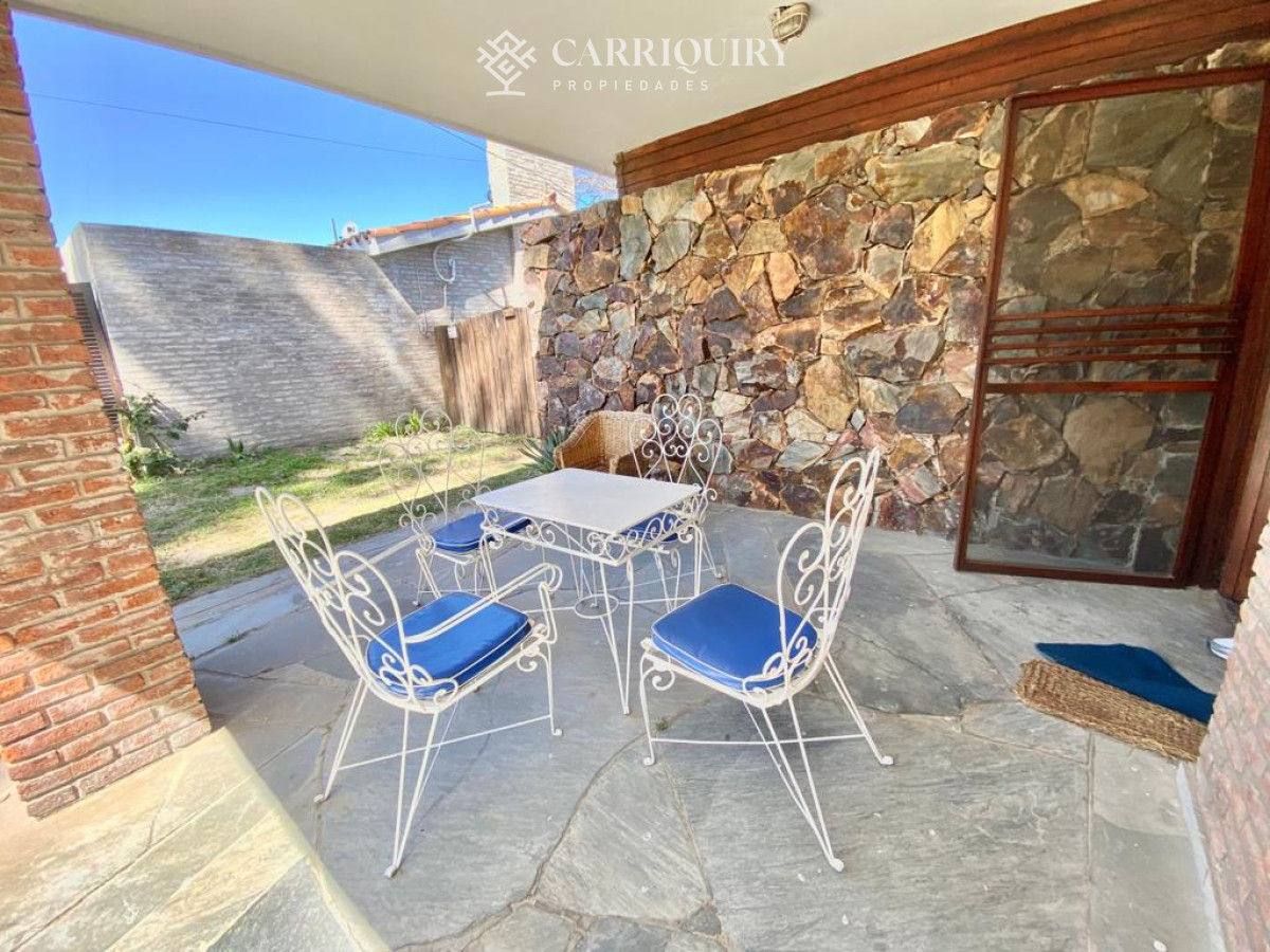 Casa ID.7195/HERMOSA-CASA-A-ESTRENAR-EN-UN-ENTORNO-UNICO-DE-NATURALEZA-FRENTE-AL-ARROYO-EL-POTRERO - Muy buena casa de 3 dormitorios en alquiler temporario en zona San Rafael