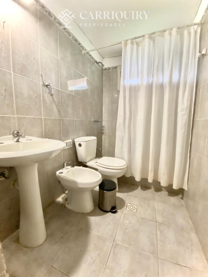 Casa ID.5520/Alquiler-Casa,-5-Dormitorios,-Pueblo-Mío,-Manantiales,-Uruguay - Hermosa casa en alquiler temporario!