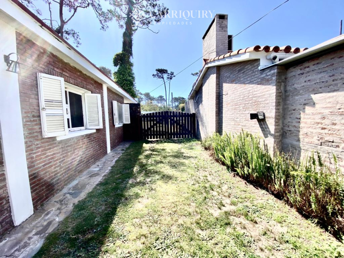 Casa ID.7195/HERMOSA-CASA-A-ESTRENAR-EN-UN-ENTORNO-UNICO-DE-NATURALEZA-FRENTE-AL-ARROYO-EL-POTRERO - Muy buena casa de 3 dormitorios en alquiler temporario en zona San Rafael