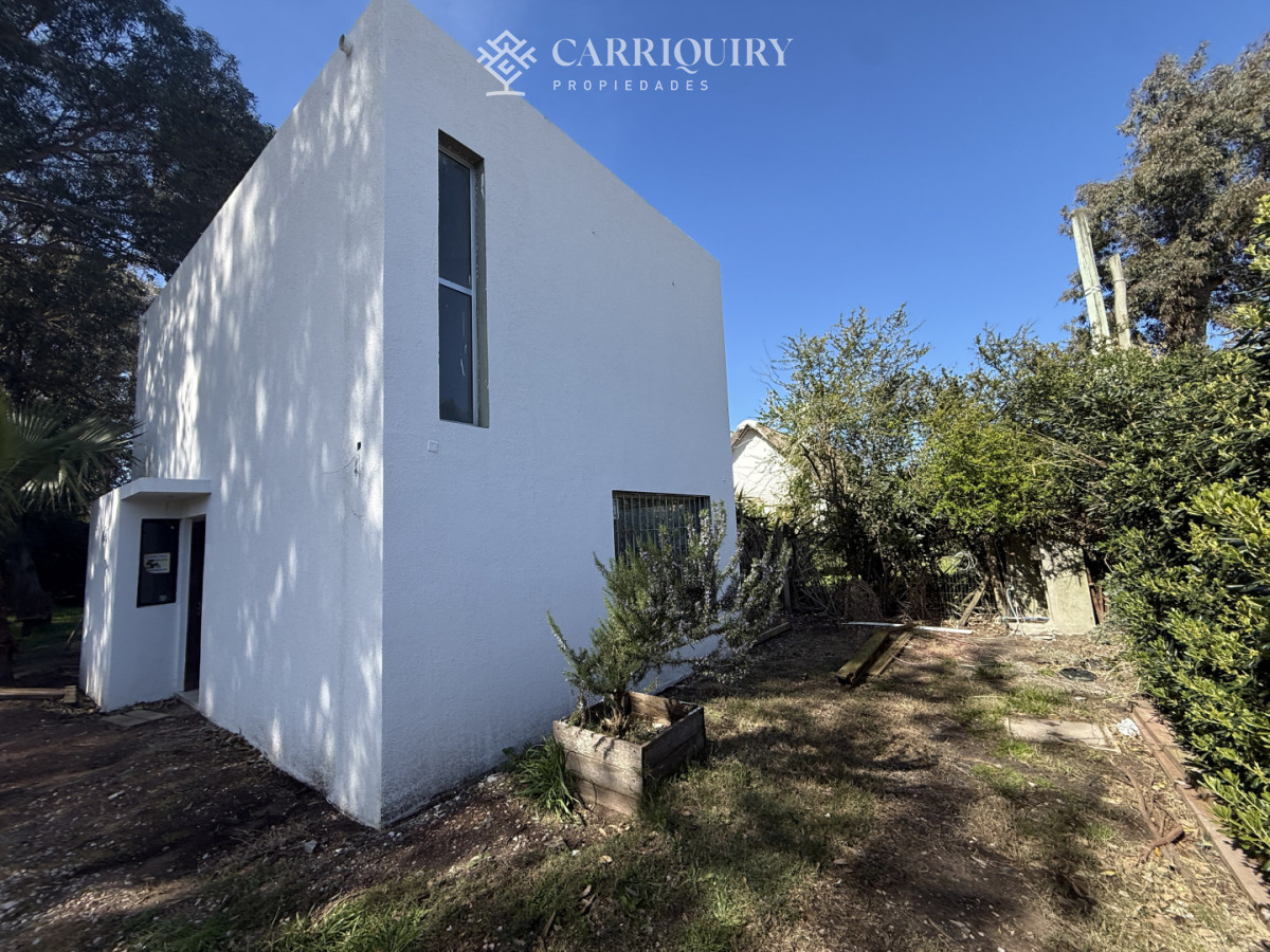 Casa ID.10148 - OPORTUNIDAD CASA RECILADA CON 3 DORMTORIOS EN LA BARRA, EL TESORO EXCELENTE UBICACION