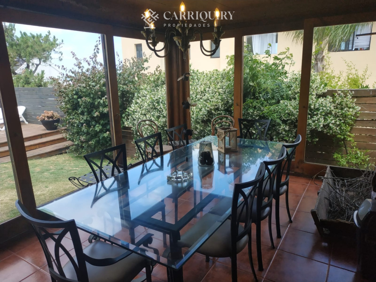 Casa ID.9609/Casa-en-venta-en-Laguna-de-los-Cisnes - CASA EN VENTA LA BARRA 