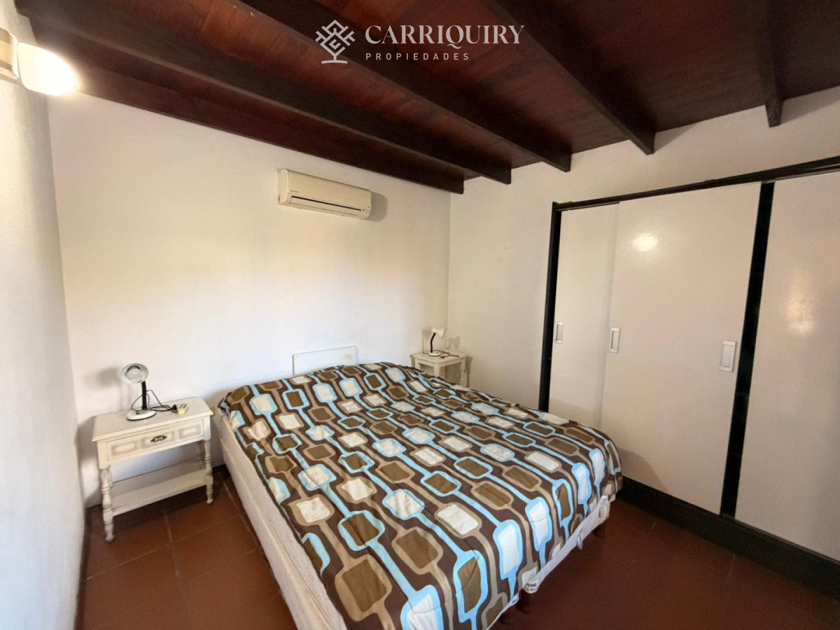 Casa ID.7937/Casa-minimalista-3-dormitorios-en-venta! - Casa con vista al mar
