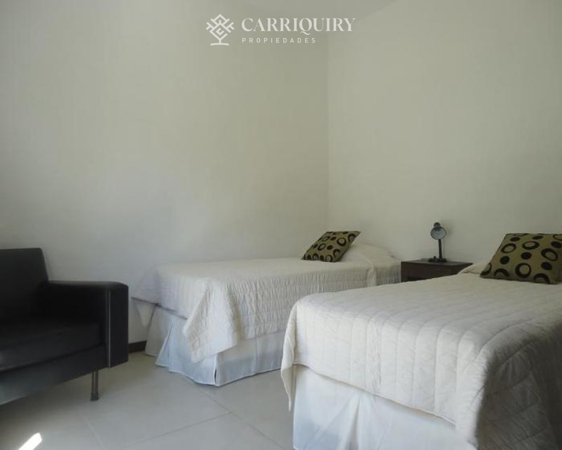 Casa ID.7983/Casa-de-3-dormitorios-en-Montoya-La-Barra - Casa en alquiler de 4 dormitorios en Montoya - La Barra