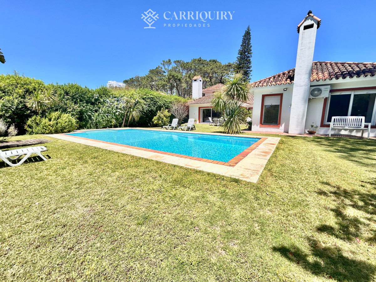 Casa ID.1359/Casa-en-alquiler-temporario-San-Rafael-3-dormitorios - Casa en alquiler temporario San Rafael 4 dormitorios