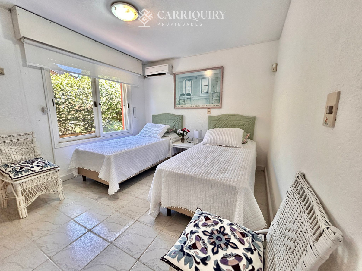 Casa ID.1359/Casa-en-alquiler-temporario-San-Rafael-3-dormitorios - Casa en alquiler temporario San Rafael 4 dormitorios