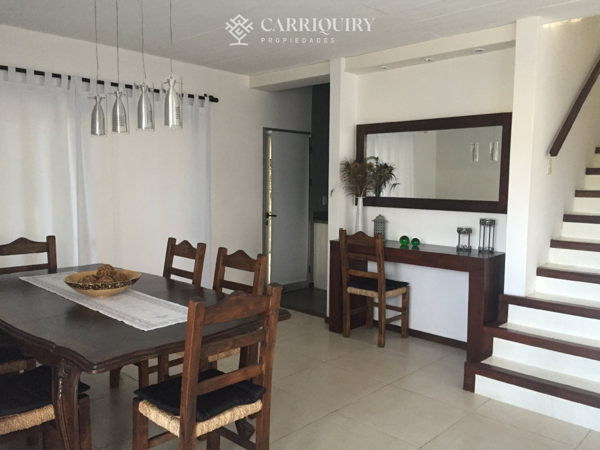 Casa ID.7983/Casa-de-3-dormitorios-en-Montoya-La-Barra - Casa en alquiler de 4 dormitorios en Montoya - La Barra