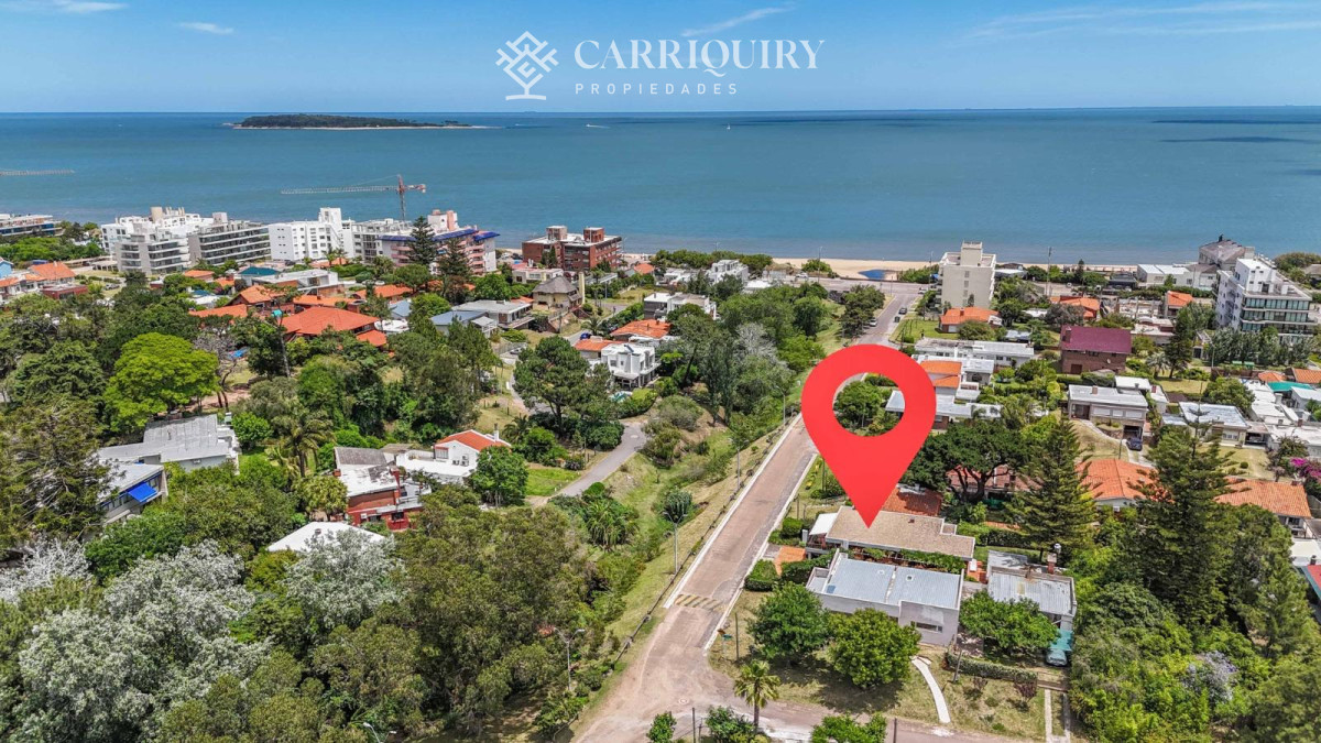 Casa ID.9395/Casa-en-Venta-y-Alquiler-Temporario-en-Parada-25-de-Mansa - Casa a pasas de la playa de 2 dormitorios. Alquiler temporario