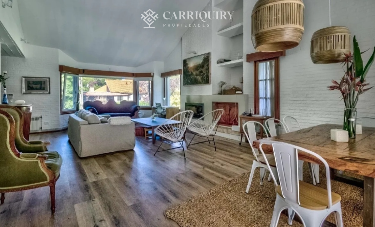 Casa ID.5780/Casa-Venta,-4-dormitorios,-La-Barra,-Uruguay - Paradas Playa Mansa Punta del este