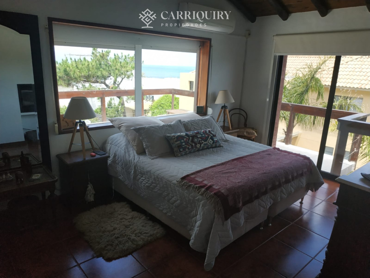 Casa ID.9609/Casa-en-venta-en-Laguna-de-los-Cisnes - CASA EN VENTA LA BARRA 