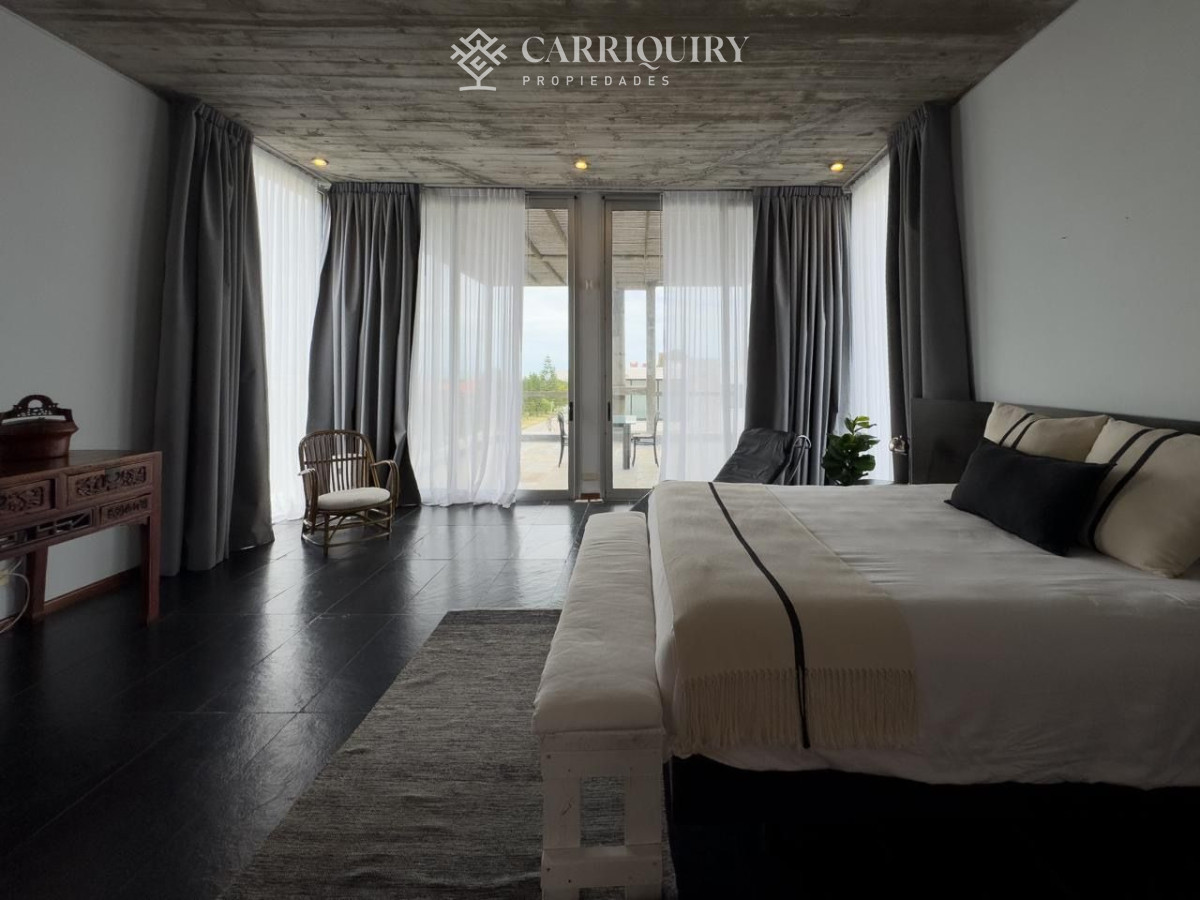 Casa ID.10643/Casa-en-Venta-en-parada-10-de-la-mansa,-4000mts-de-terreno- - Casa Paloma — moderna casa de 3 dormitorios en Rincón del Indio