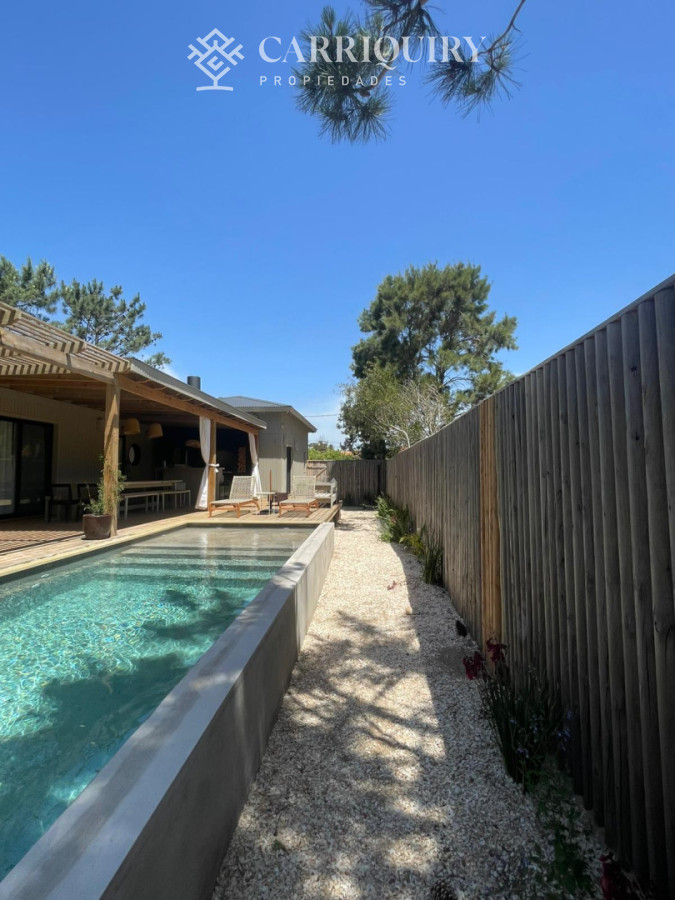 Casa ID.9388/CASA-EN-VENTA-LA-BARRA- - Casa en La Barra Alquiler y Venta