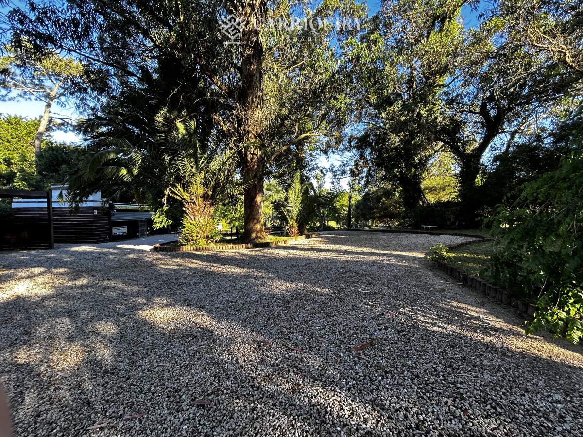 Casa ID.9270/Venta-Casa-4-dormitorios-en-Santa-Monica,-Maldonado - Oportunidad unica frente al golf en punta del este , casa con 4 dormotiros en venta