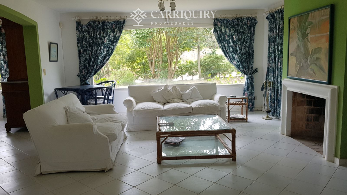 Casa ID.8127/Casa-en-alquiler-en-La-Barra-de-4-dormitorios - Gran Propiedad en Alquiler de Temporada
