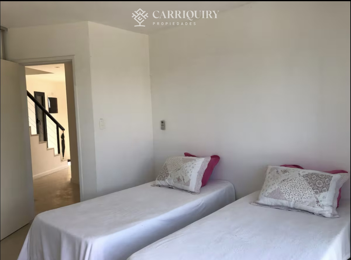 Casa ID.9014 - Casa a la venta en Santa Monica, 3 dormitorios en suite