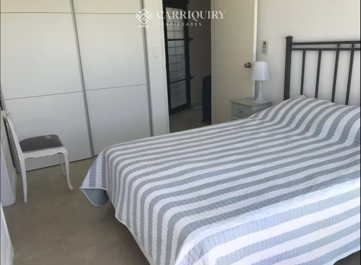 Casa ID.9014 - Casa a la venta en Santa Monica, 3 dormitorios en suite