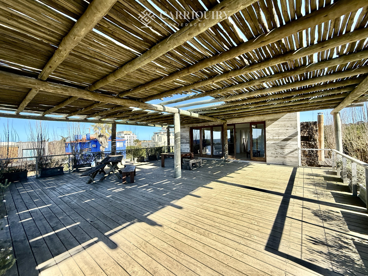 Casa ID.8024/Casa-a-la-venta-en-Santa-Monica,-3-dormitorios-en-suite - Alquiler temporada, 4 dormitorios, El Chorro - Manantiales 