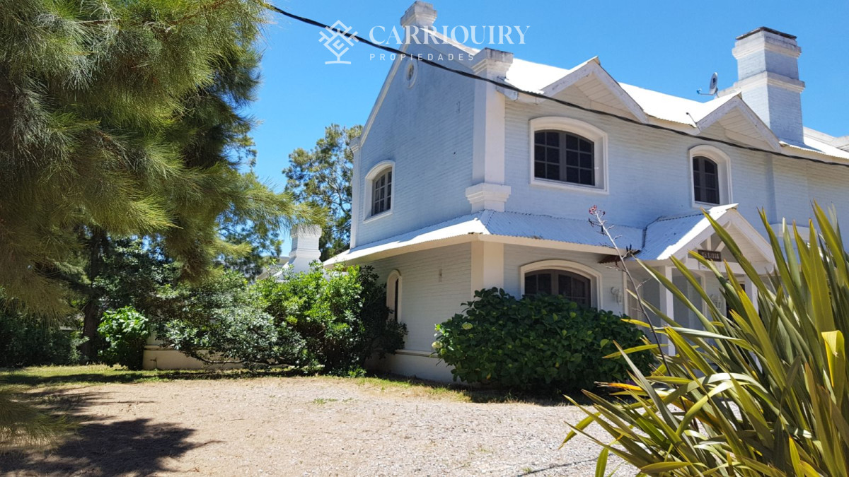 Casa ID.8127/Casa-en-alquiler-en-La-Barra-de-4-dormitorios - Gran Propiedad en Alquiler de Temporada