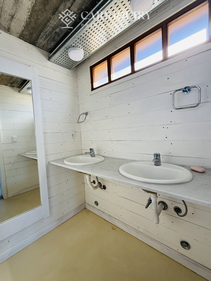 Casa ID.8024/Casa-a-la-venta-en-Santa-Monica,-3-dormitorios-en-suite - Alquiler temporada, 4 dormitorios, El Chorro - Manantiales 