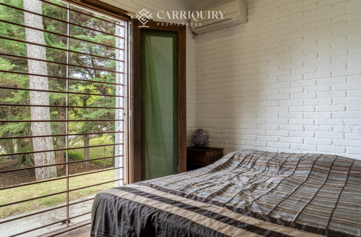 Casa ID.10644 - Exclusiva casa de 4 dormitorios en venta en San Rafael