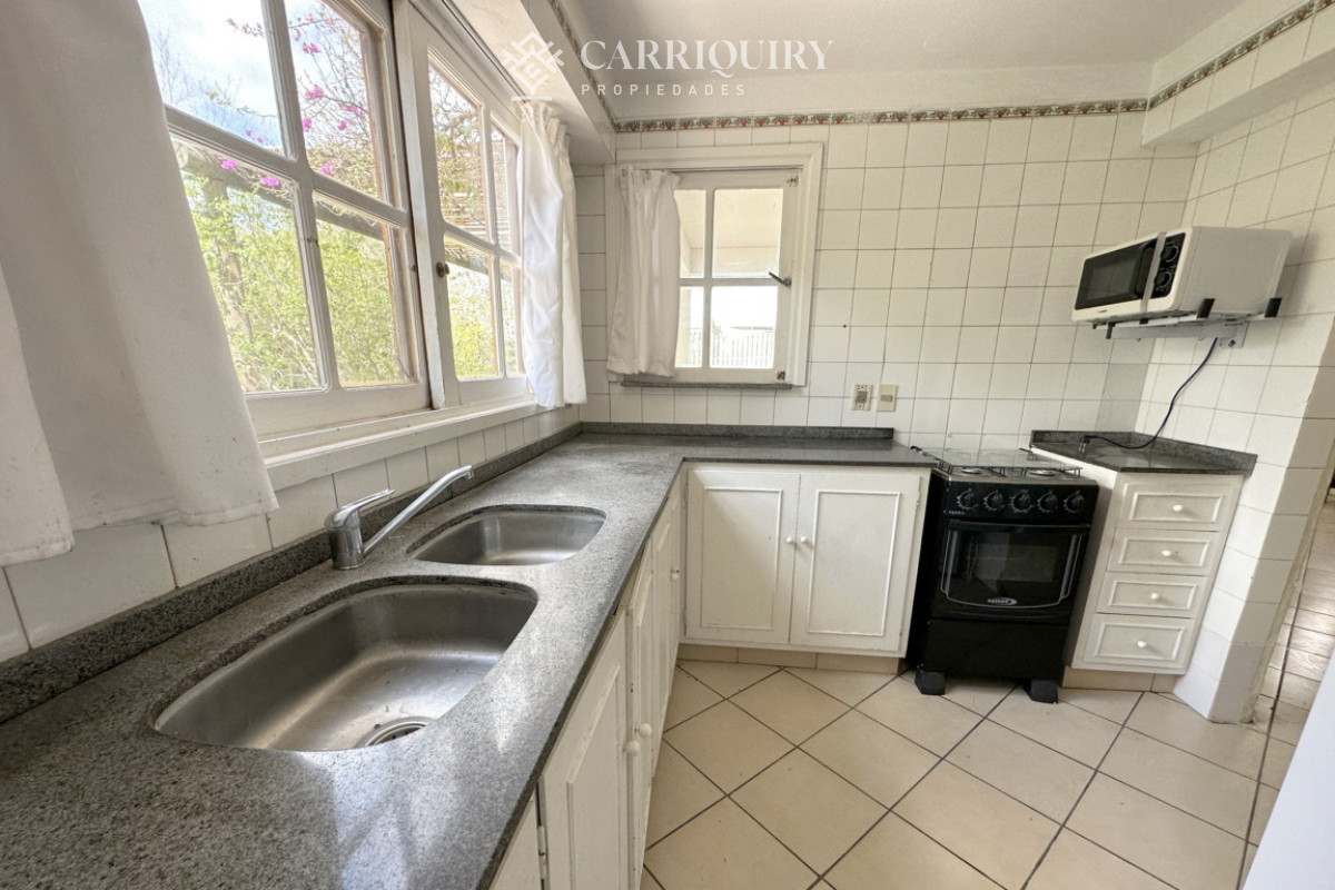 Casa ID.8425/Alquiler-Casa-3-dormitorios-mas-dependencia-San-Rafael-(Punta-del-Este) - Alquiler de temporada en hermosa casa con piscina
