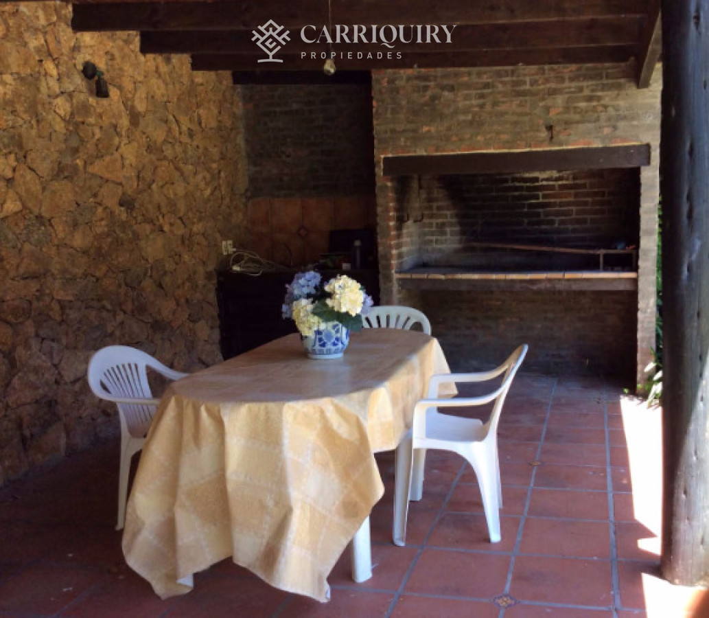 Casa ID.1075/Casa-en-alquiler-temporario-San-Rafael-4-dormitorios - Casa en alquiler temporario San Rafael 3 dormitorios