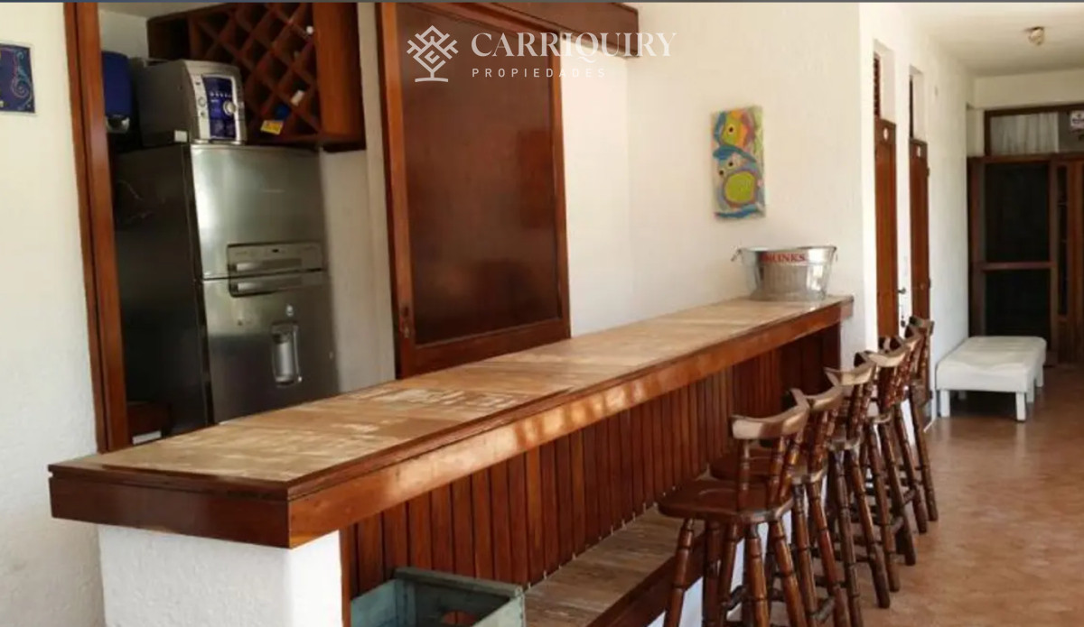 Casa ID.8905/Casa-de-3-Dormitorios-en-Montoya--Punta-del-Este - INCREIBLE CASA EN ALQUILER TEMPORARIO CON CAPACIDAD DE 16 A 20 PERSONAS - 6 DORMITORIOS EN SAN RAFAEL PUNTA DEL ESTE