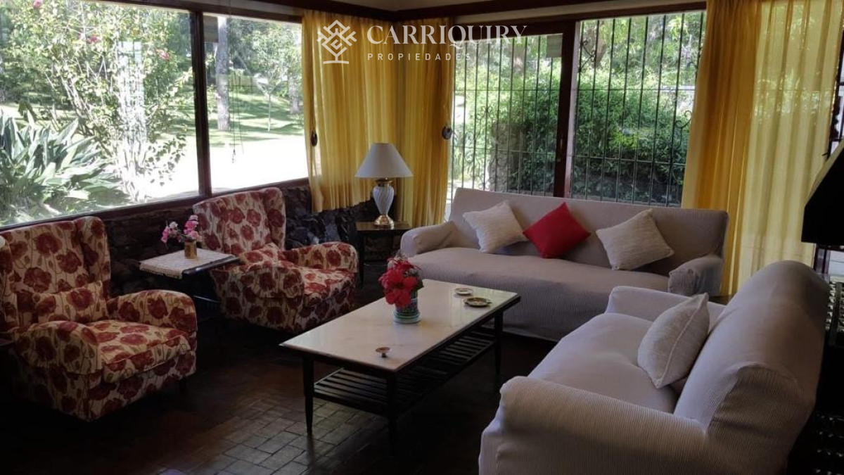 Casa ID.9240/Cómodos-ambientes,-propiedad-ideal-para-vacacionar. -  En la Mansa a solo 3 cuadras del mar .