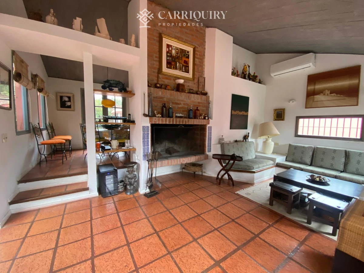 Casa ID.8253/Casa-2-dormitorios-en-Playa-Mansa,-parrillero,-piscina-y-jacuzzi. - Casa en alquiler Paradas Playa Brava Punta del este