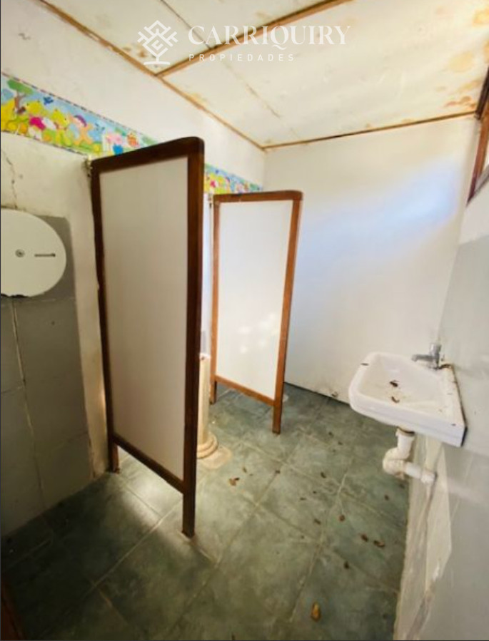 Casa ID.10398/Alquiler-temporario-y-anual-de-excelente-casa-de-3-dormitorios-en-La-Barra - OPORTUNIDAD DE INVERSION EN CENTRO DE MALDONADO CASA CON EXCELENTE UBICACION Y BUEN TERRENO