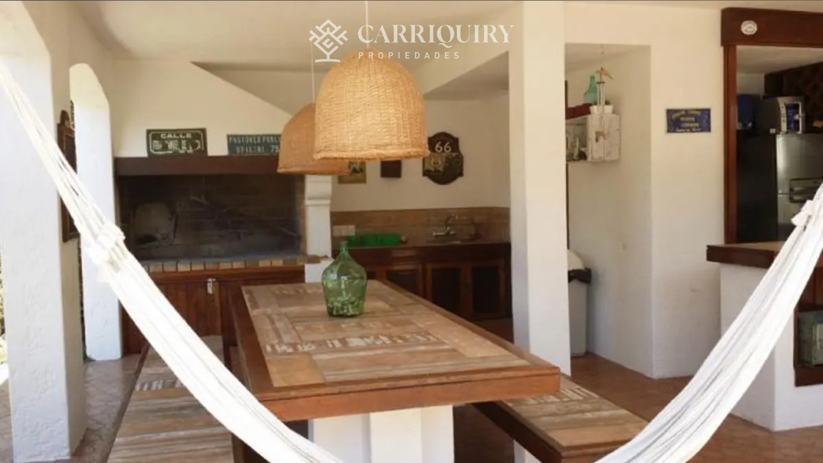 Casa ID.8905/Casa-de-3-Dormitorios-en-Montoya--Punta-del-Este - INCREIBLE CASA EN ALQUILER TEMPORARIO CON CAPACIDAD DE 16 A 20 PERSONAS - 6 DORMITORIOS EN SAN RAFAEL PUNTA DEL ESTE