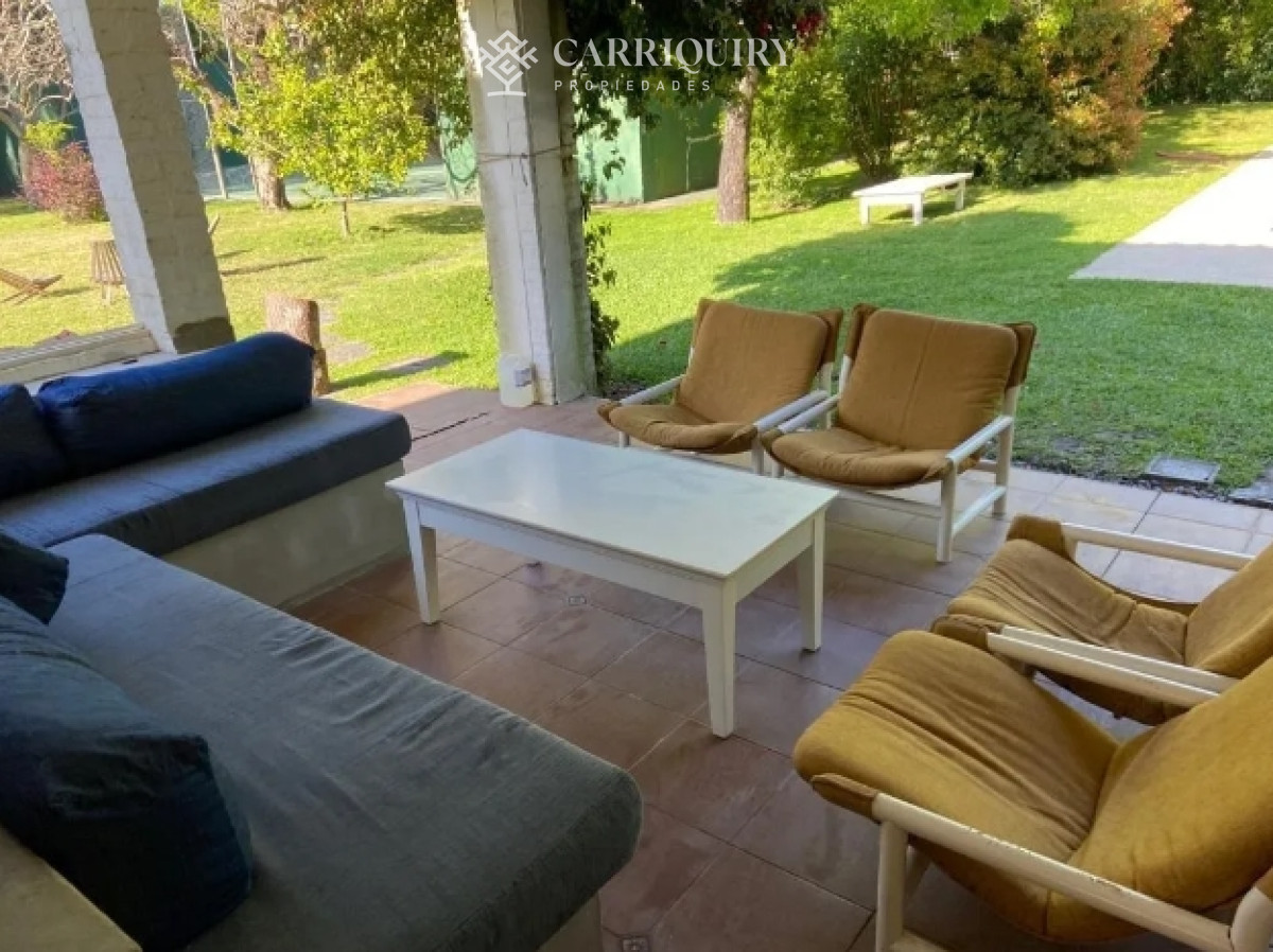 Casa ID.5780/Casa-Venta,-4-dormitorios,-La-Barra,-Uruguay - Paradas Playa Mansa Punta del este