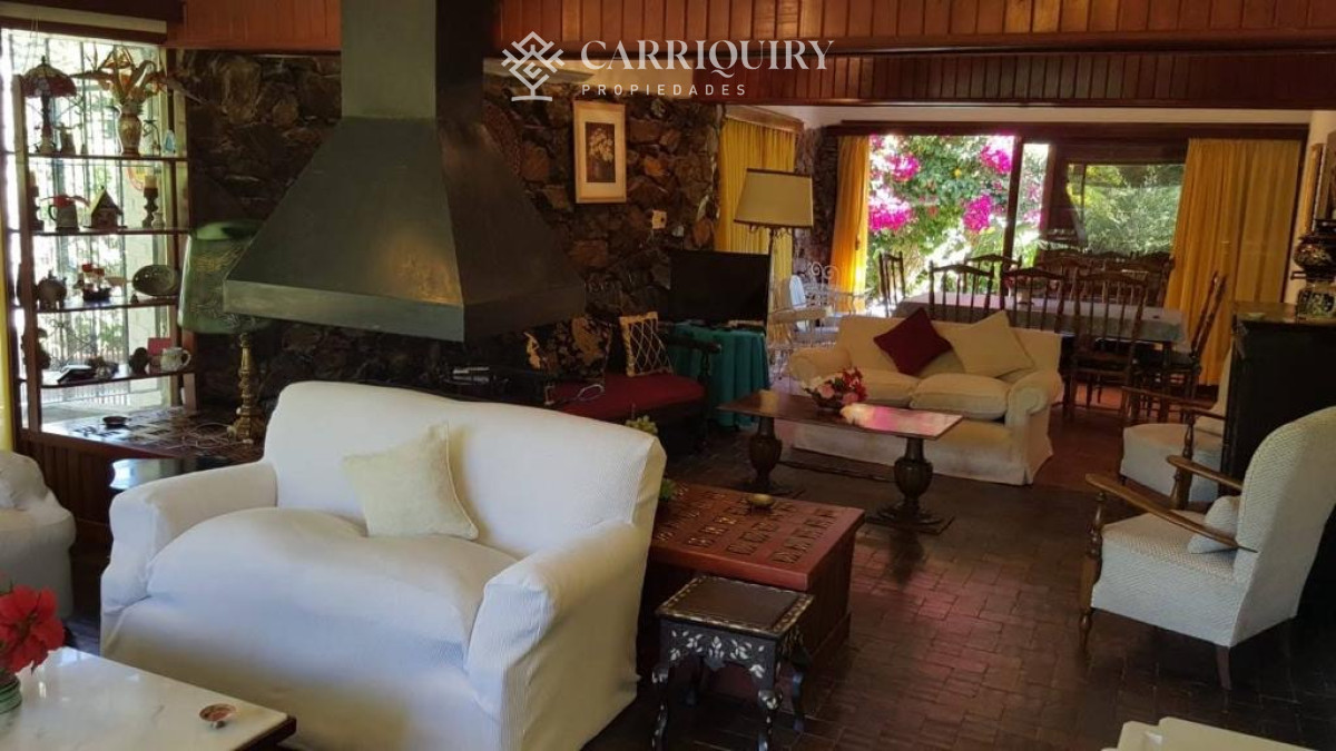 Casa ID.9240/Cómodos-ambientes,-propiedad-ideal-para-vacacionar. -  En la Mansa a solo 3 cuadras del mar .